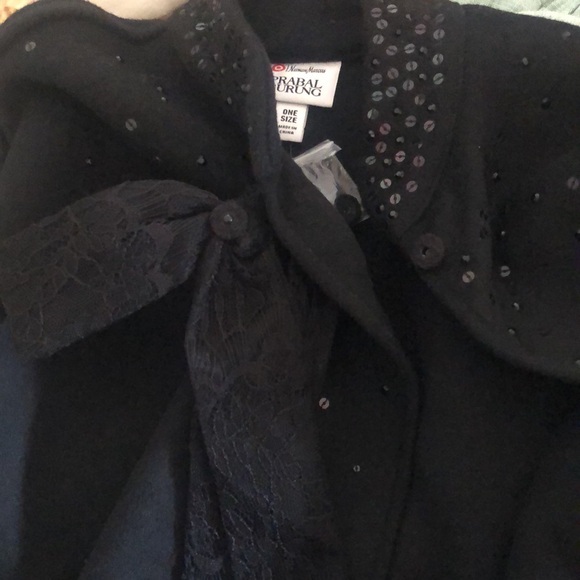 Woman’s wool warm fall black rare PrabalGurung black cape - Picture 9 of 9